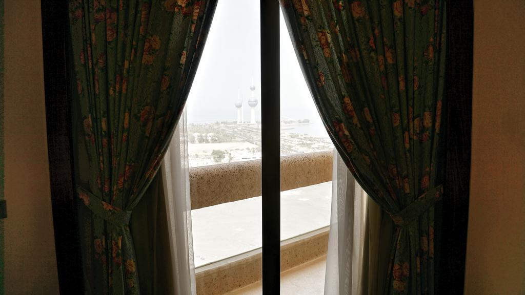 Safir International Hotel Kuwait Kuwait City Екстер'єр фото